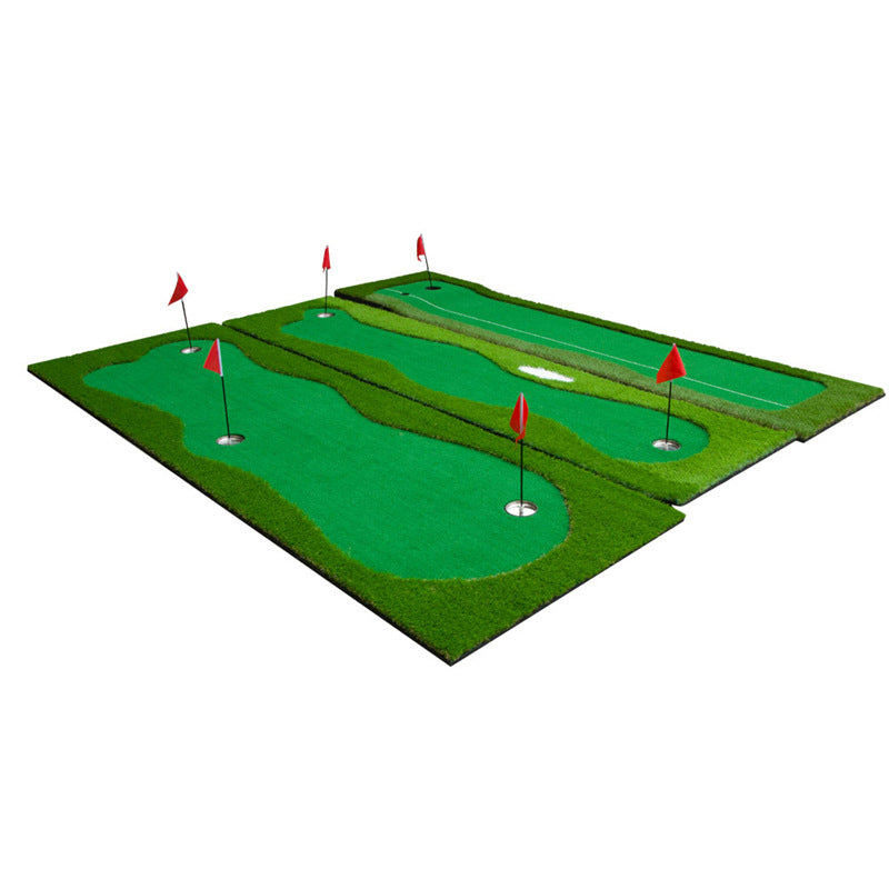 Golf putting green with markers